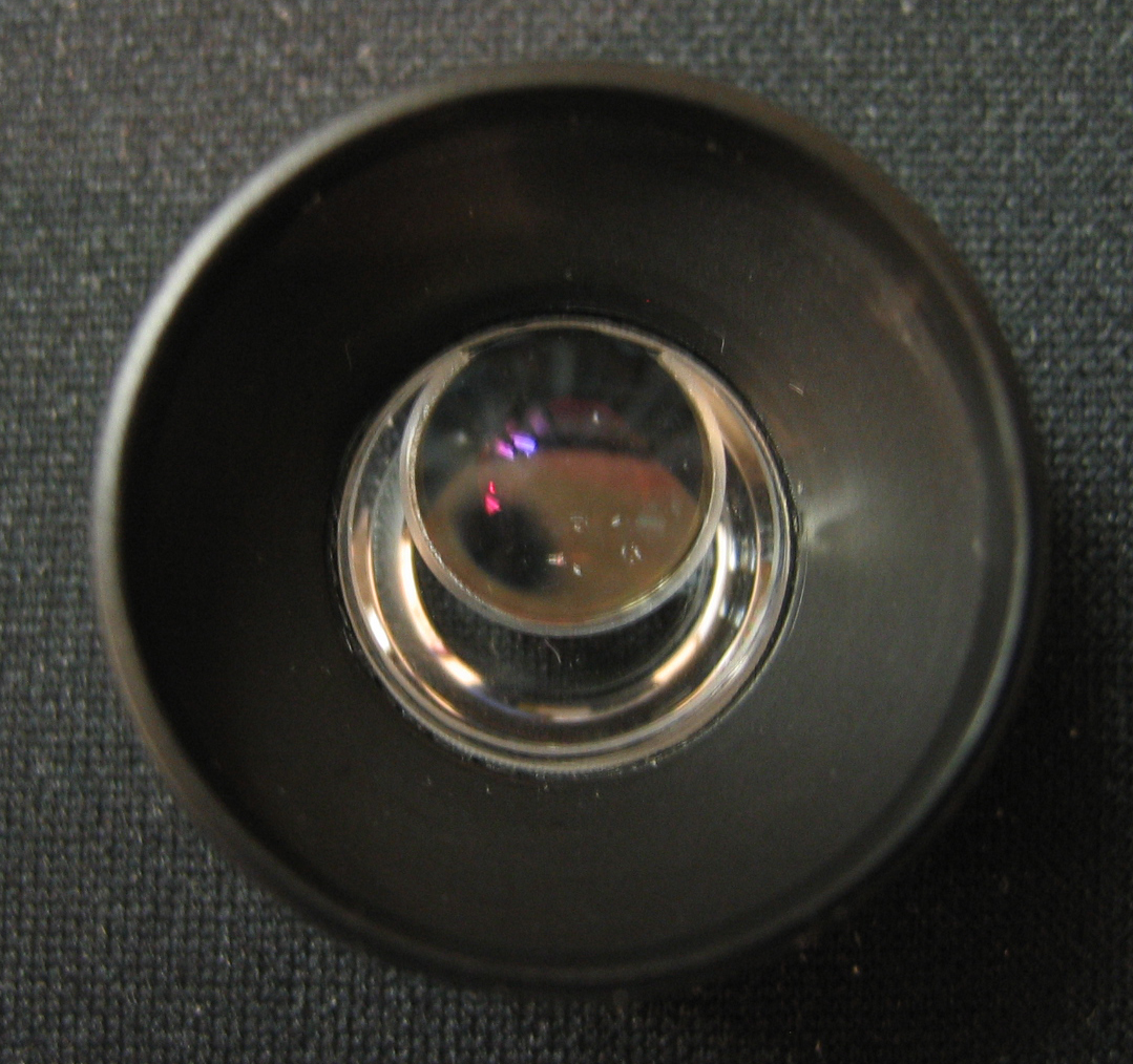 laser iridotomy contact lens